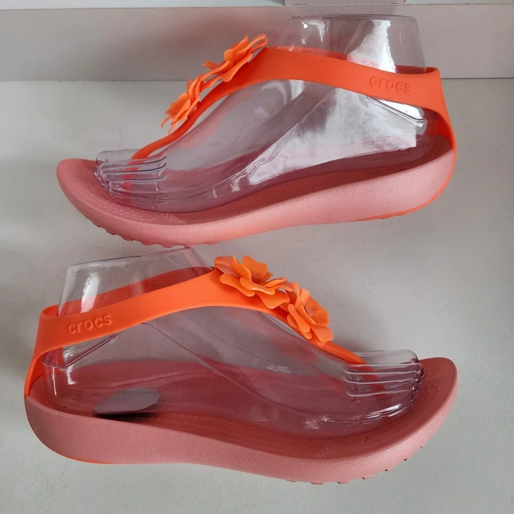 Crocs Serena Floral Sexi Flip Sandals Womens 7 Orange Pink Coral Flowers